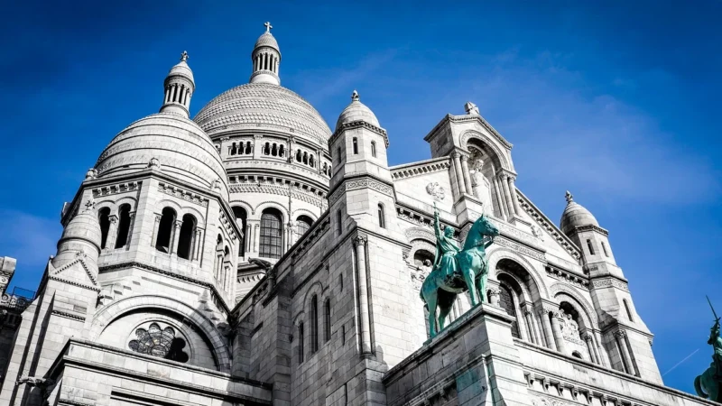 Edificios emblemáticos: símbolos de la historia y la cultura